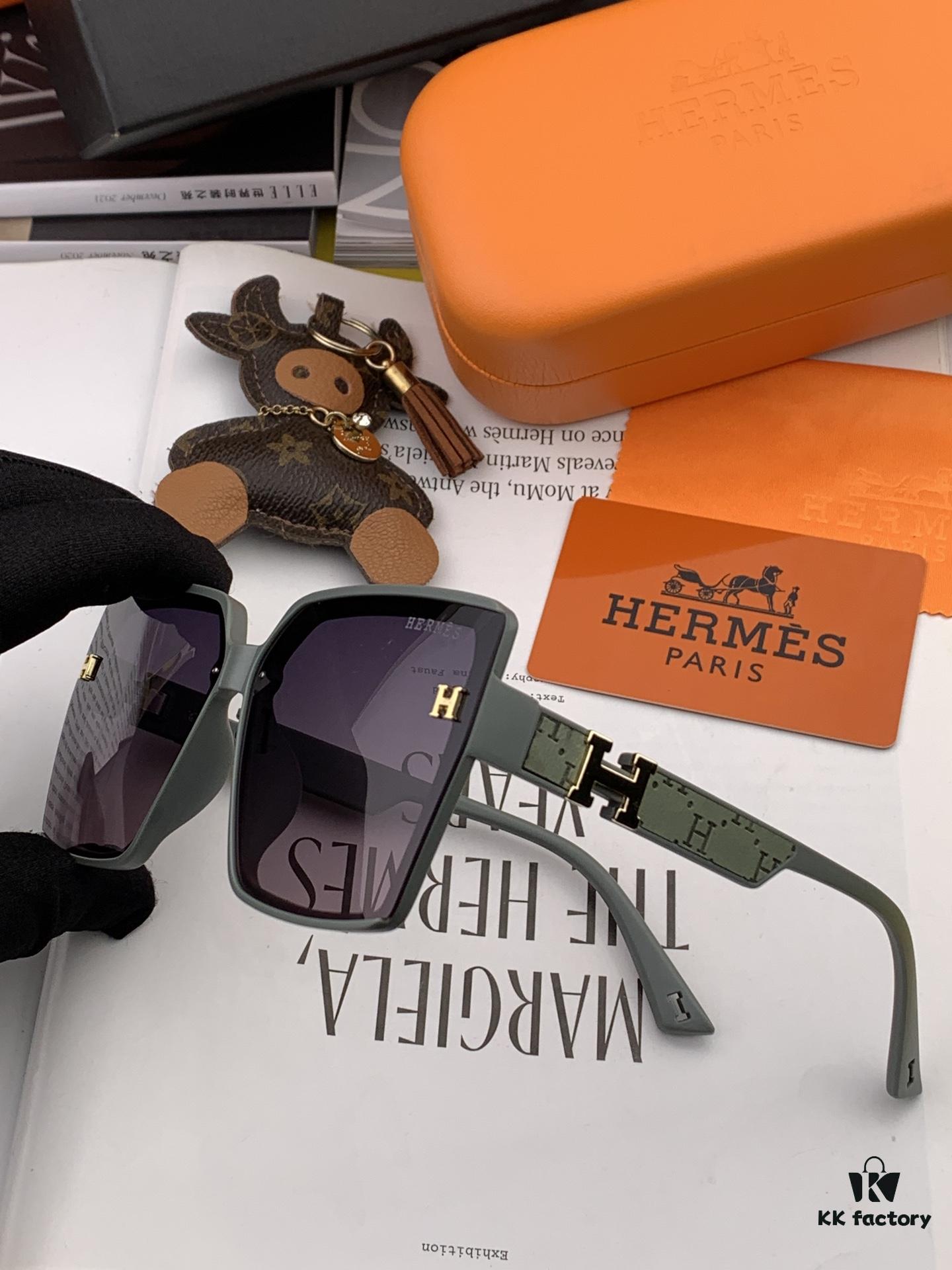 6931af0accd8ab3d7afa3162 HERMES 2024 Spring New Arrival Original Luxury Square Sunglasses H7998