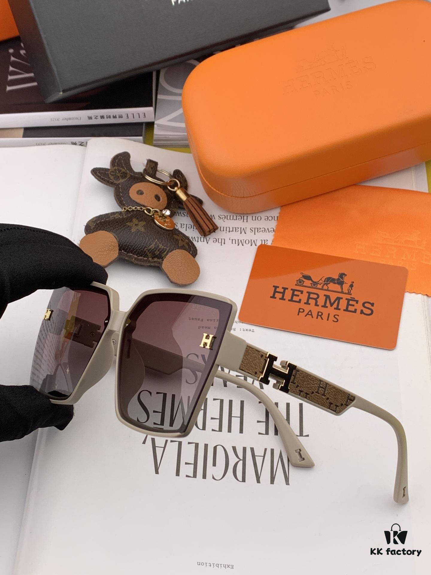 6931af0accd8ab3d7afa3164 HERMES 2024 Spring New Arrival Original Luxury Square Sunglasses H7998