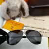 6931af20ccd8ab3d7afa329d 2025 New Arrival LOUIS VUITTON LV Frog-Frame Sunglasses Model L66