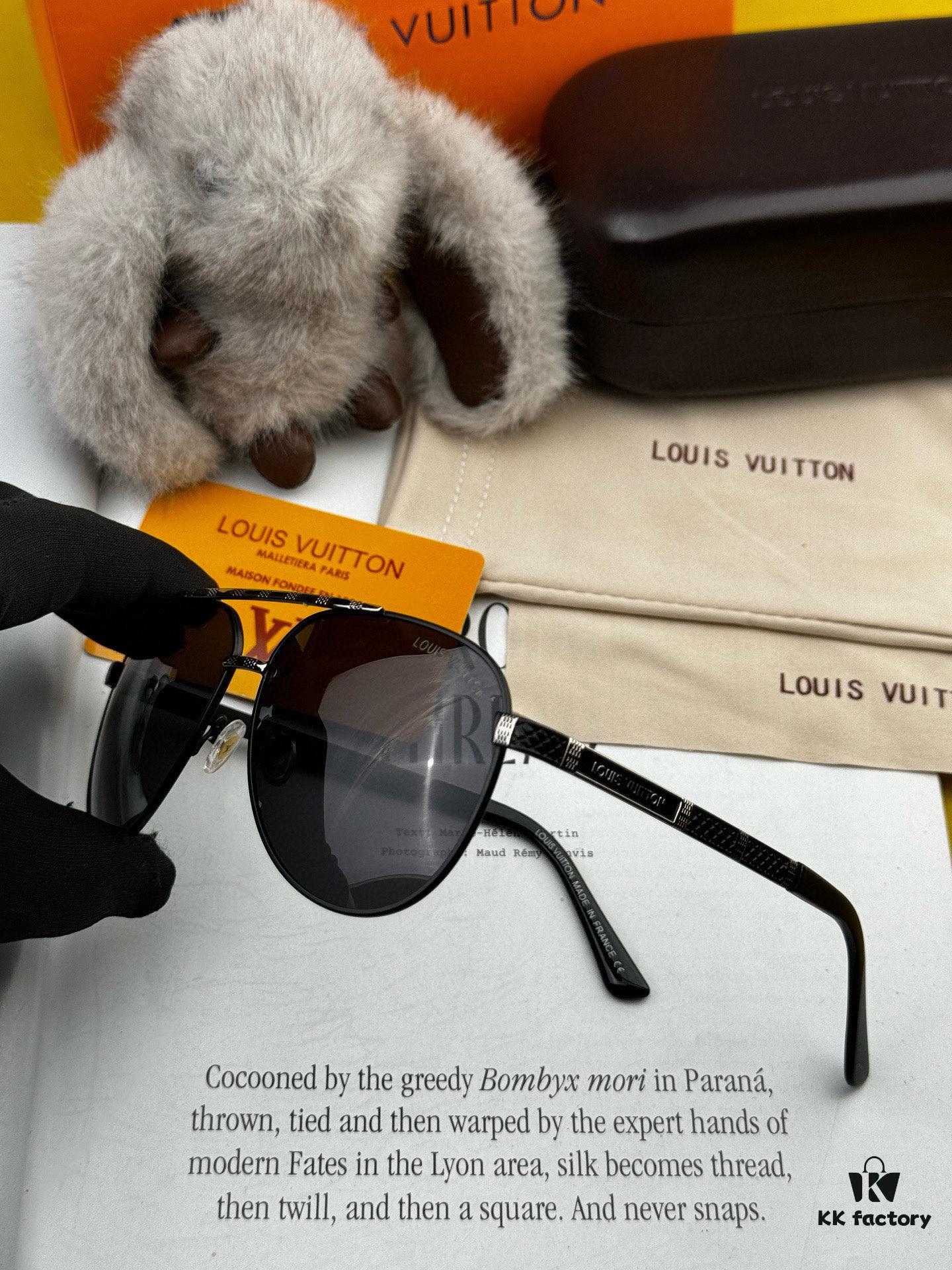 6931af21ccd8ab3d7afa329e 2025 New Arrival LOUIS VUITTON LV Frog-Frame Sunglasses Model L66