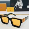 LOUIS VUITTON LV Luxury Version M96006 Size 56□17 Sunglasses with Dense Golden Logo Pattern