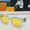 LOUIS VUITTON LV Luxury Version M96006 Size 56□17 Sunglasses with Dense Golden Logo Pattern