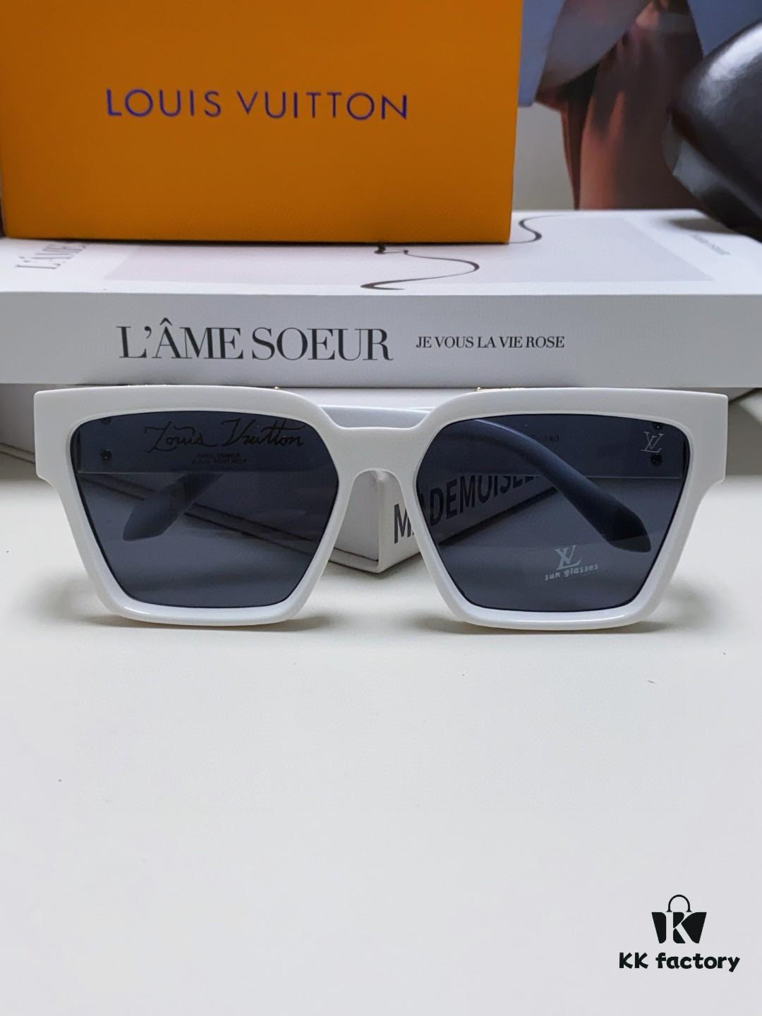 6931af2bccd8ab3d7afa3335 LOUIS VUITTON Original 1:1 Showstopper Sunglasses
