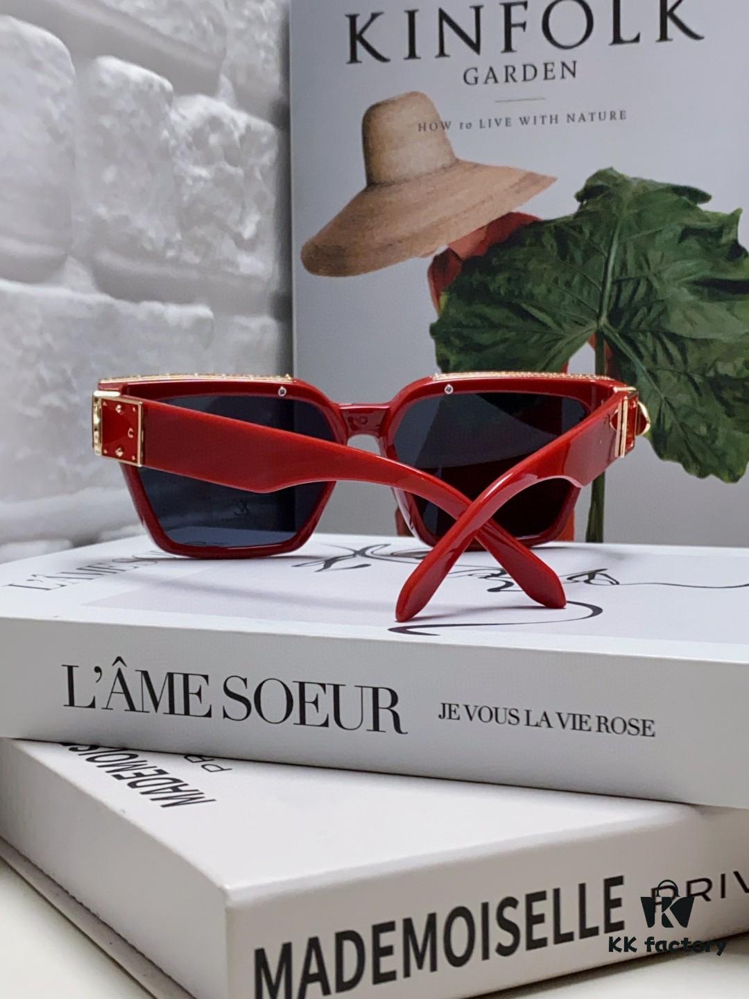 6931af2cccd8ab3d7afa333c LOUIS VUITTON Original 1:1 Showstopper LV Sunglasses