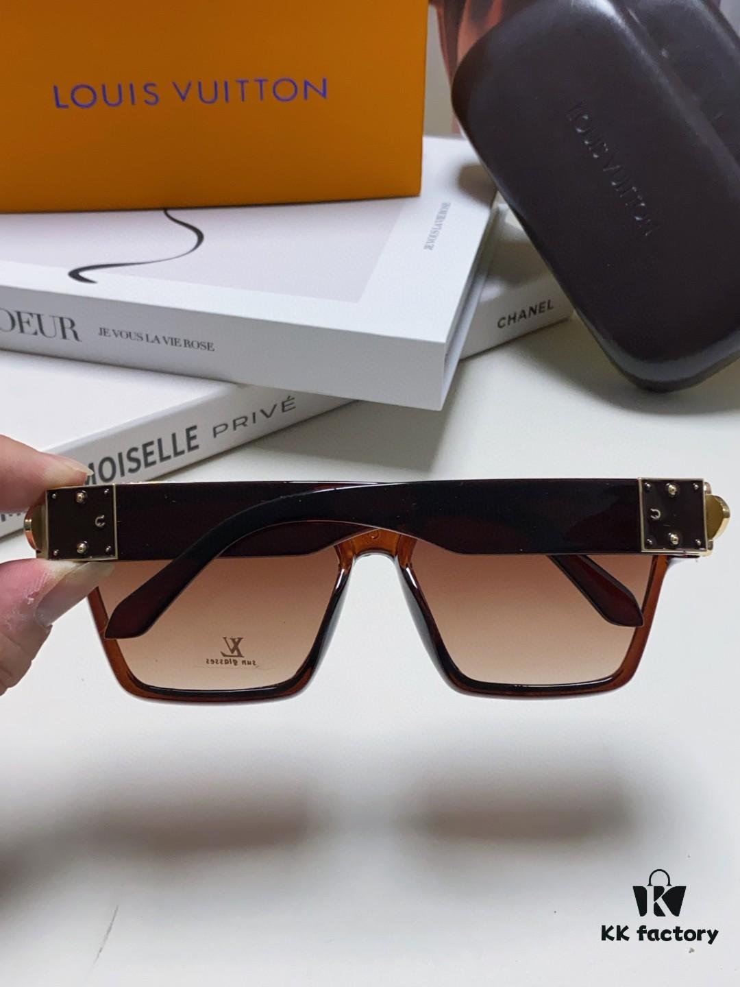 6931af2dccd8ab3d7afa3348 LOUIS VUITTON Original 1:1 Showstopper Sunglasses