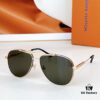135 LOUIS VUITTON MOD: Z40190W Size: 60□16 145