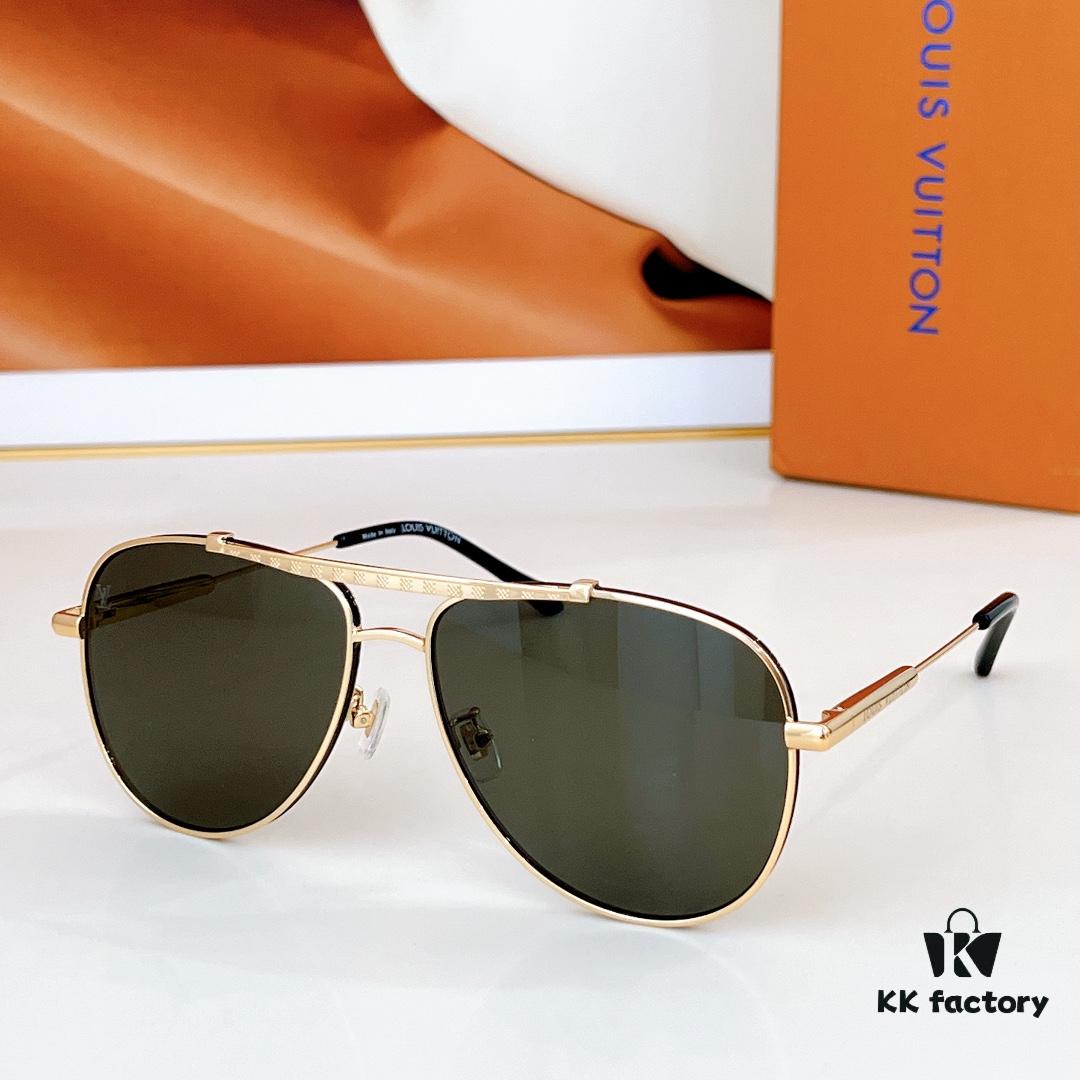 135 LOUIS VUITTON MOD: Z40190W Size: 60□16 145