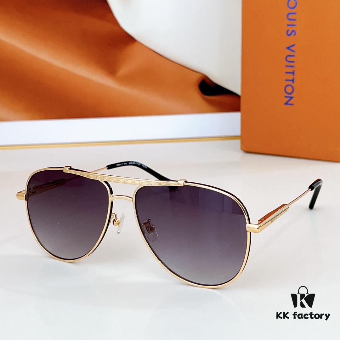 135 LOUIS VUITTON MOD: Z40190W Size: 60□16 145