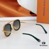 145 LOUIS VUITTON MOD: Z2213U Size: 52-24 145