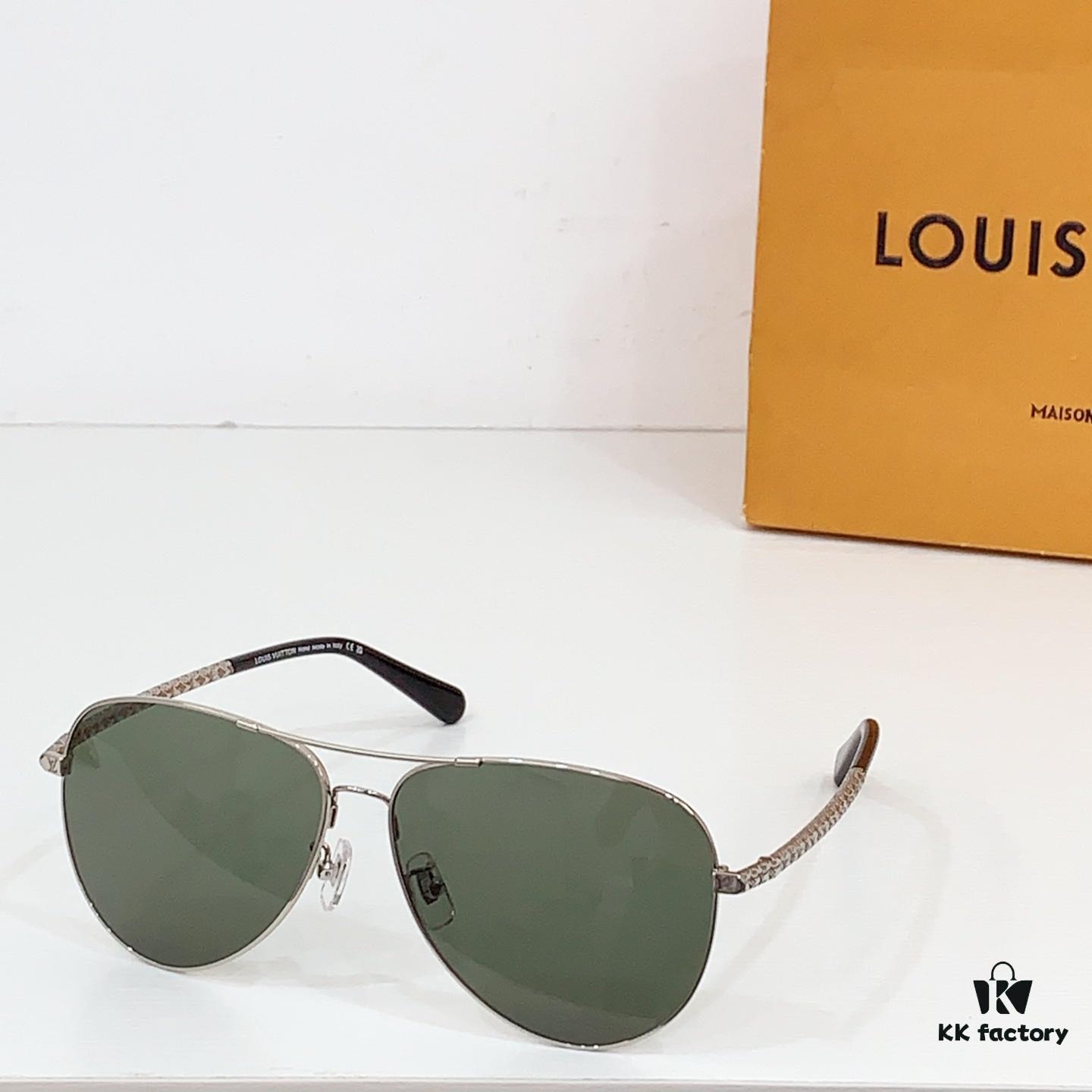 135 LOUIS VUITTON MOD: Z1319 Size: 61□13-145 Eyeglasses Sunglasses
