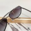 135 LOUIS VUITTON MOD: Z1300E Size: 58□15-140 Sunglasses