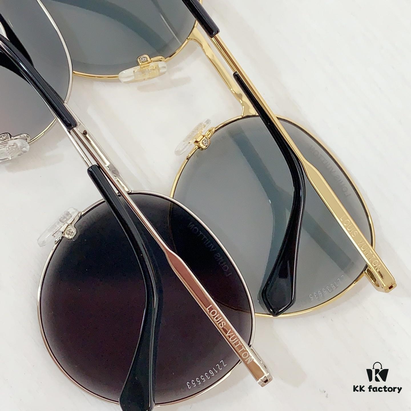6931af3fccd8ab3d7afa3449 105 LOUIS VUITTON MODEL Z2608U SIZE 52-21-145 Sunglasses