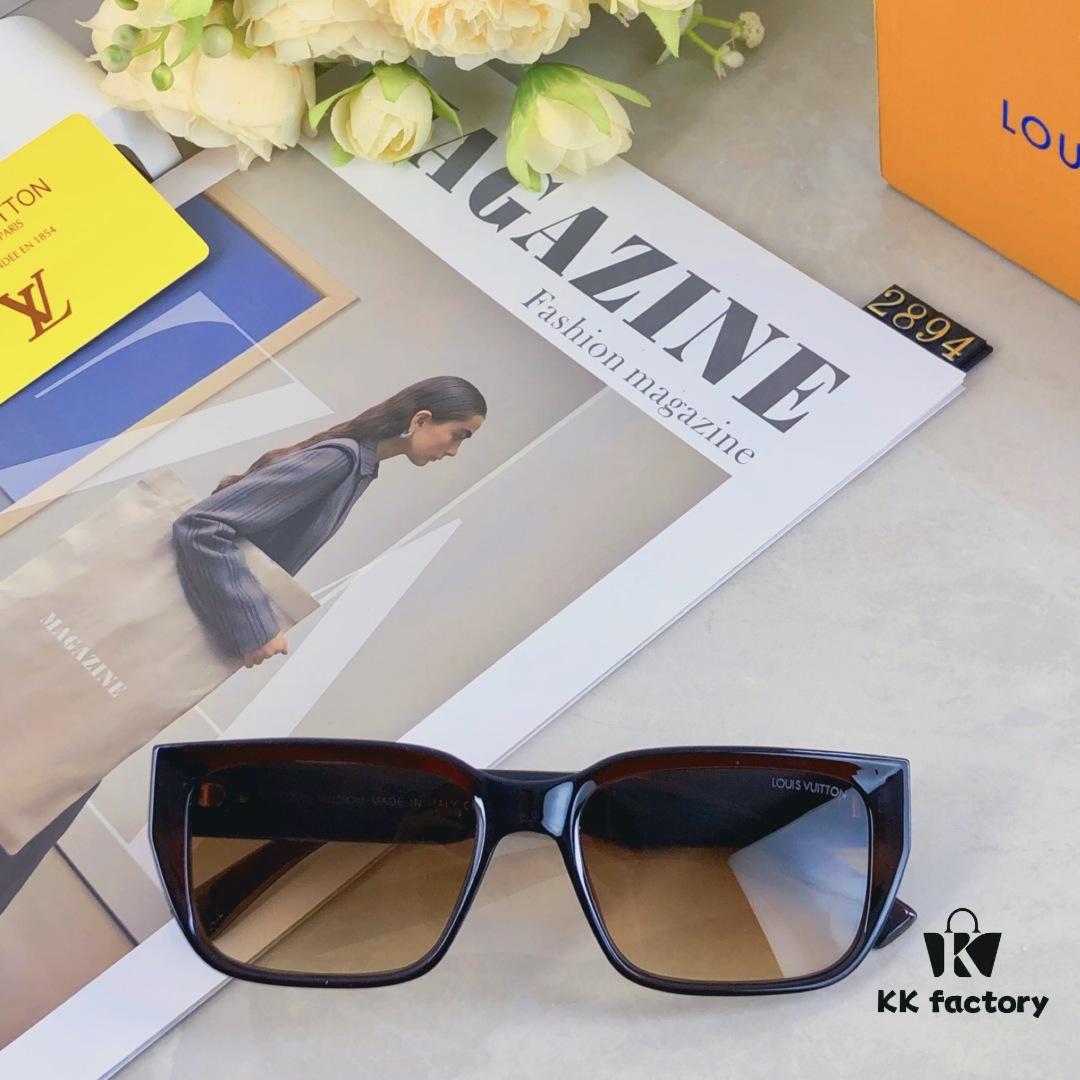 6931af44ccd8ab3d7afa3489 Louis Vuitton Vintage-Inspired Transparent Brown Square Sunglasses, Trendy Round-Face Slimming Design, Influencer Favorite on Xiaohongshu, Stylish Oversized Eyewear