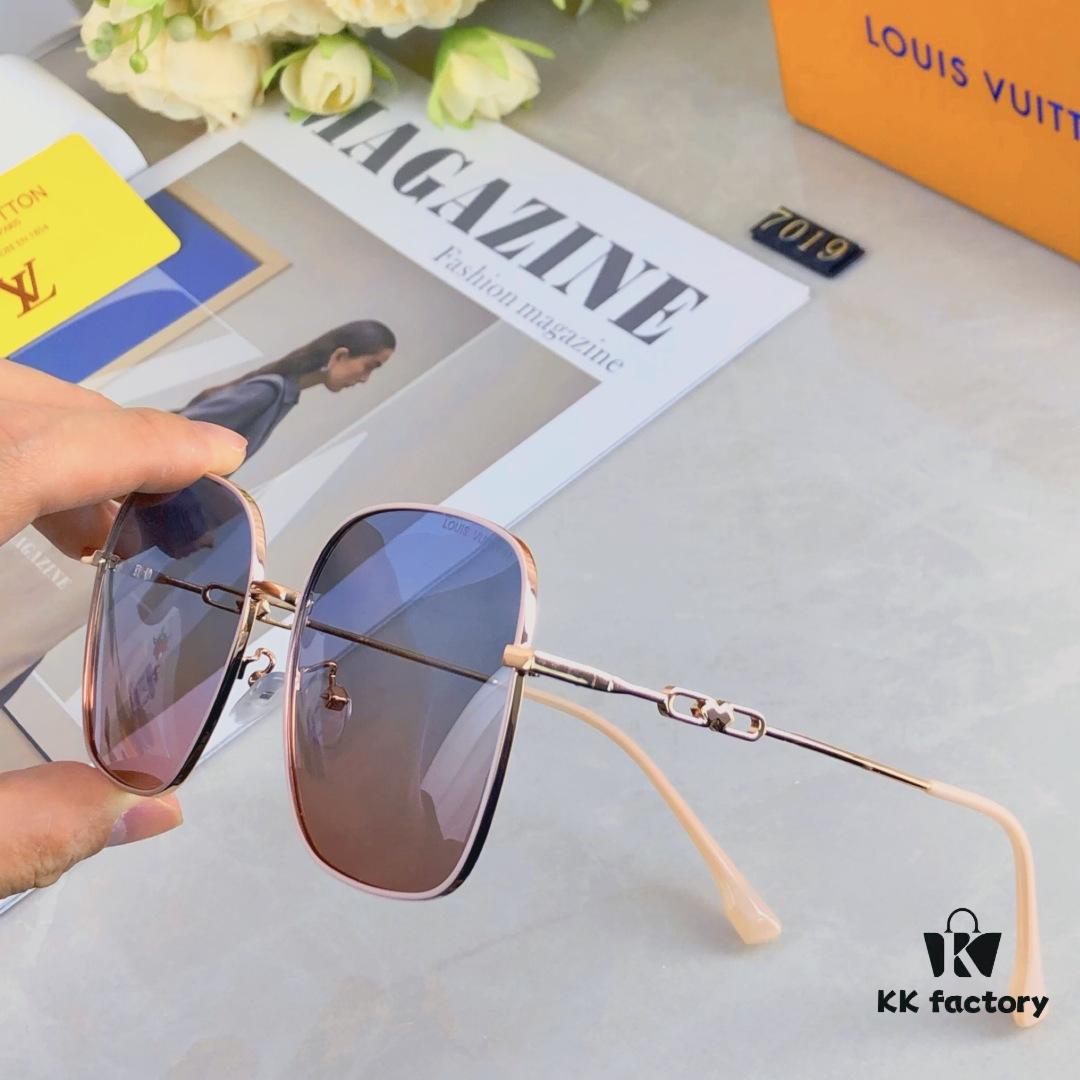6931af44ccd8ab3d7afa3490 Louis Vuitton 2025 New Arrival Xiaohongshu Influencer Style Sunglasses for Women, Slimming Metal Square Frame Light-Colored Sunglasses, Korean Street Snap Eyewear