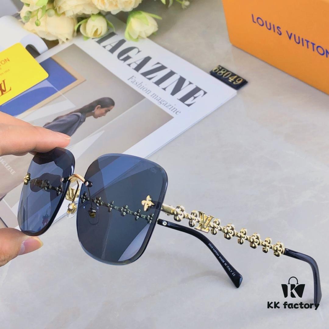 6931af4accd8ab3d7afa34df Louis Vuitton New Arrival 2025 Unframed Sunglasses Metal Four-Leaf Clover Women's Sunglasses Fashion Trendy Eyewear