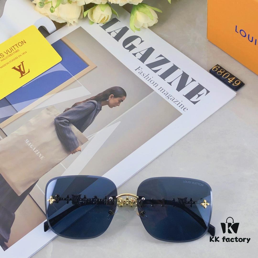 6931af4accd8ab3d7afa34e0 Louis Vuitton New Arrival 2025 Unframed Sunglasses Metal Four-Leaf Clover Women's Sunglasses Fashion Trendy Eyewear