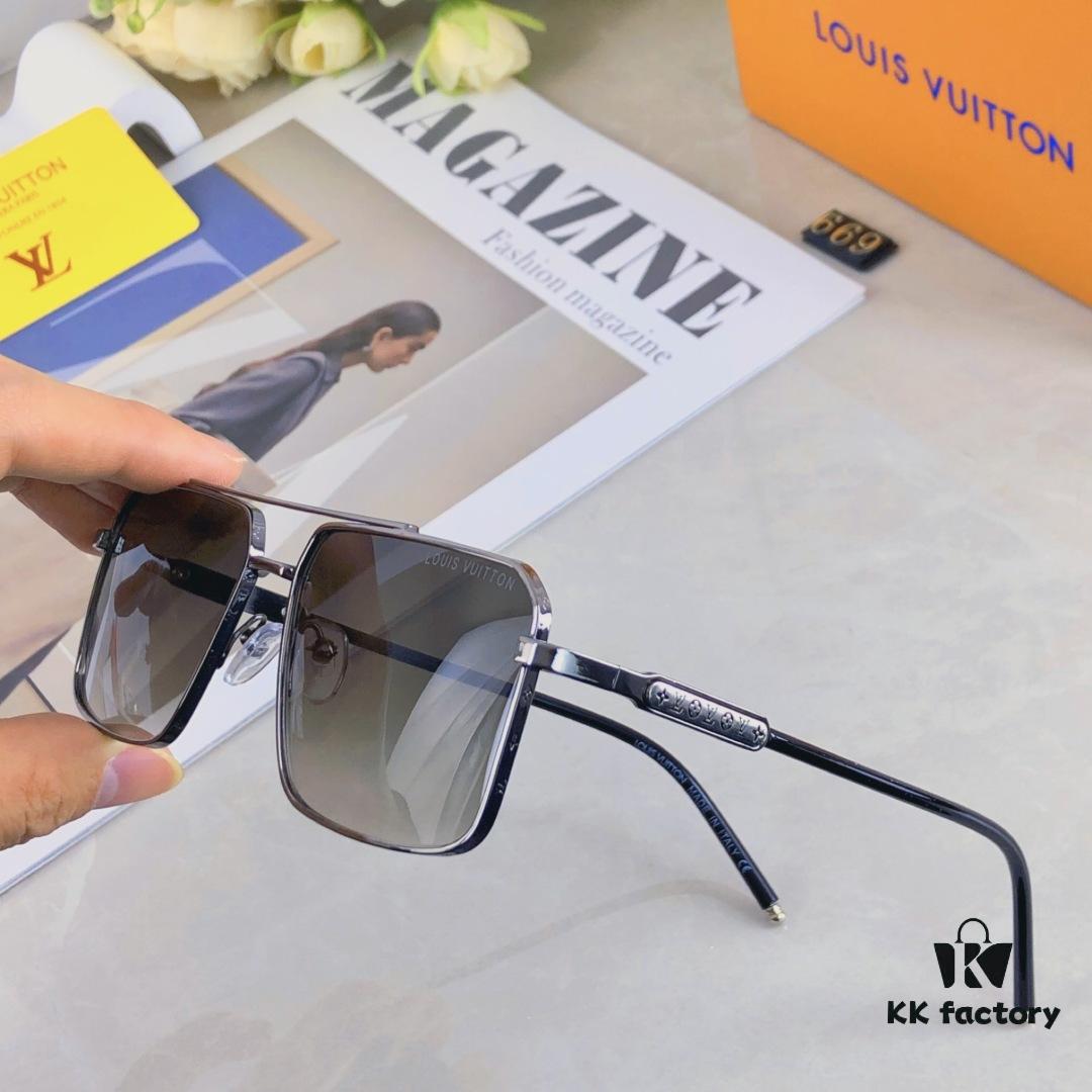 6931af4dccd8ab3d7afa350f Louis Vuitton Men's Lightweight Aviator Sunglasses, Same Style as Guo Tianle's