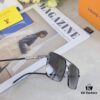 6931af4dccd8ab3d7afa3510 Louis Vuitton Men's Lightweight Aviator Sunglasses, Same Style as Guo Tianle's