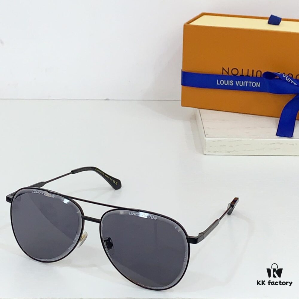 6931af4eccd8ab3d7afa3523 120 LOUIS VUITTON MODEL: Z2649U~Z2607U~Z2636U~Z2625U~Z2618U~ SIZE: 63□13-145 Sunglasses