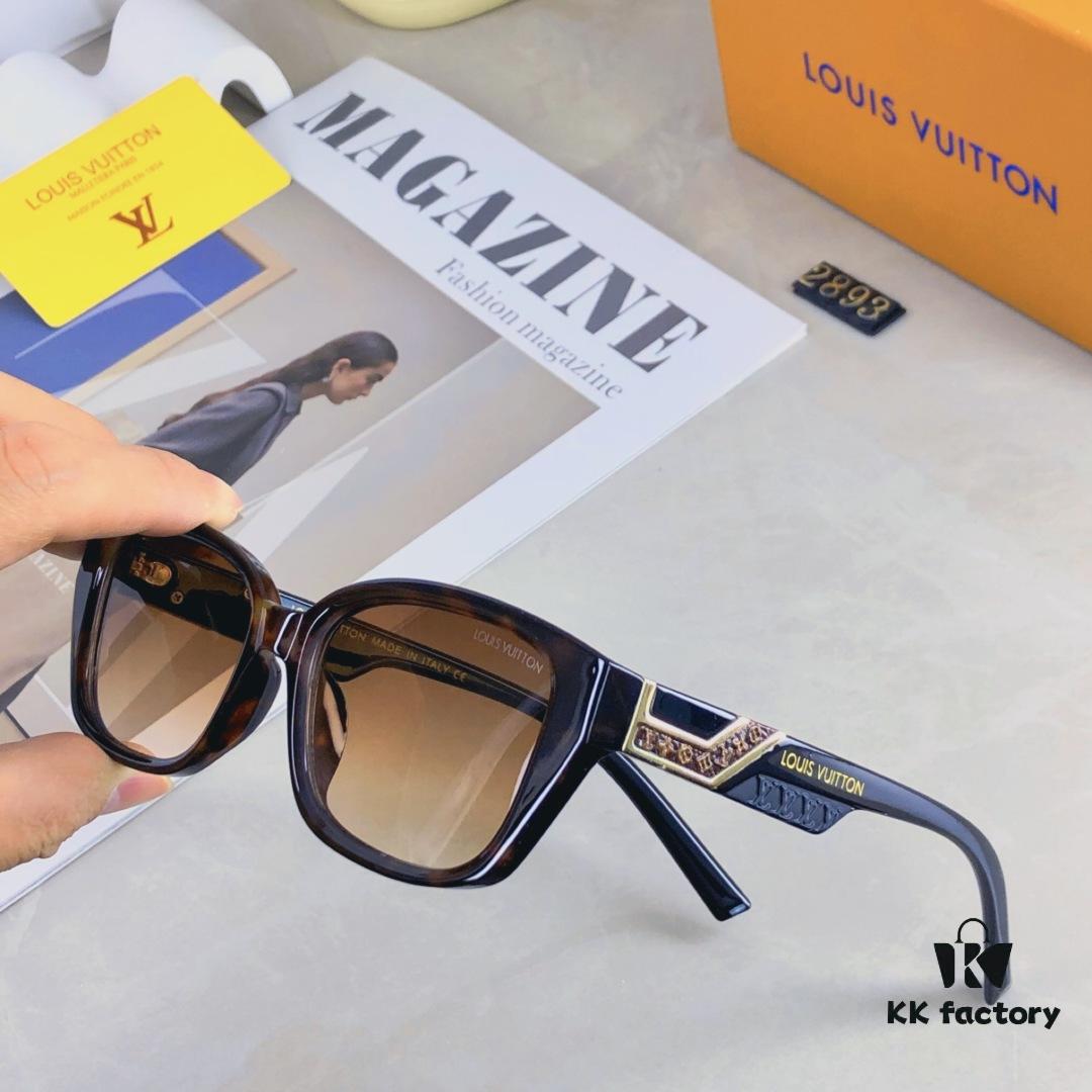 6931af54ccd8ab3d7afa3570 Louis Vuitton Vintage-Inspired Transparent Brown Square Sunglasses, Trendy Round-Face Flattering Oversized Design, Stylish Unisex Sun Glasses