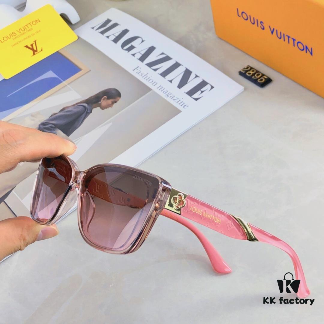 6931af58ccd8ab3d7afa35b7 Louis Vuitton Square Fashion Sunglasses, Luxury Brand Style, Versatile and Stylish UV Protection, Slimming Effect