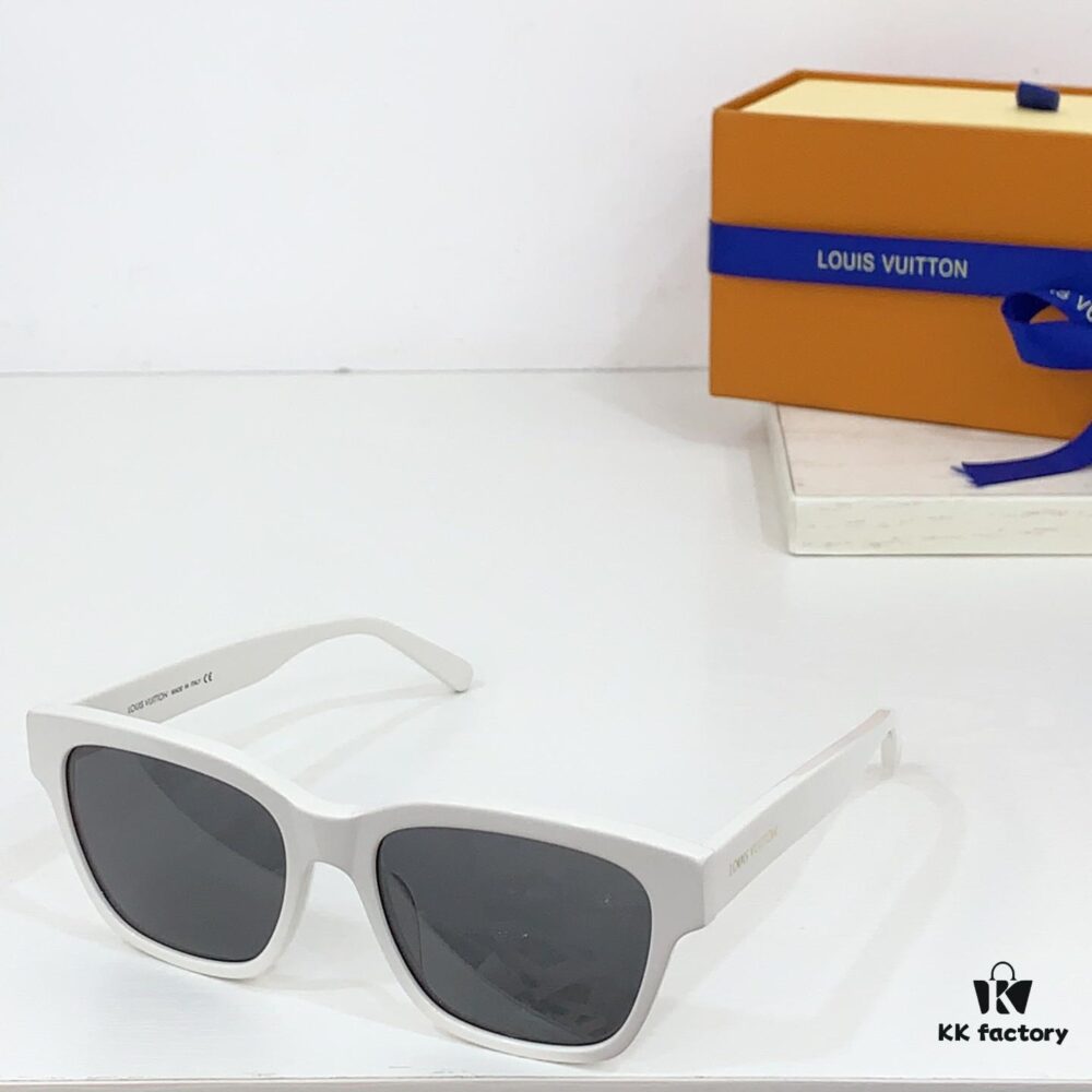 6931af5accd8ab3d7afa35ce 140 LOUIS VUITTON MODEL Z2464U SIZE 54-19-140 Sunglasses