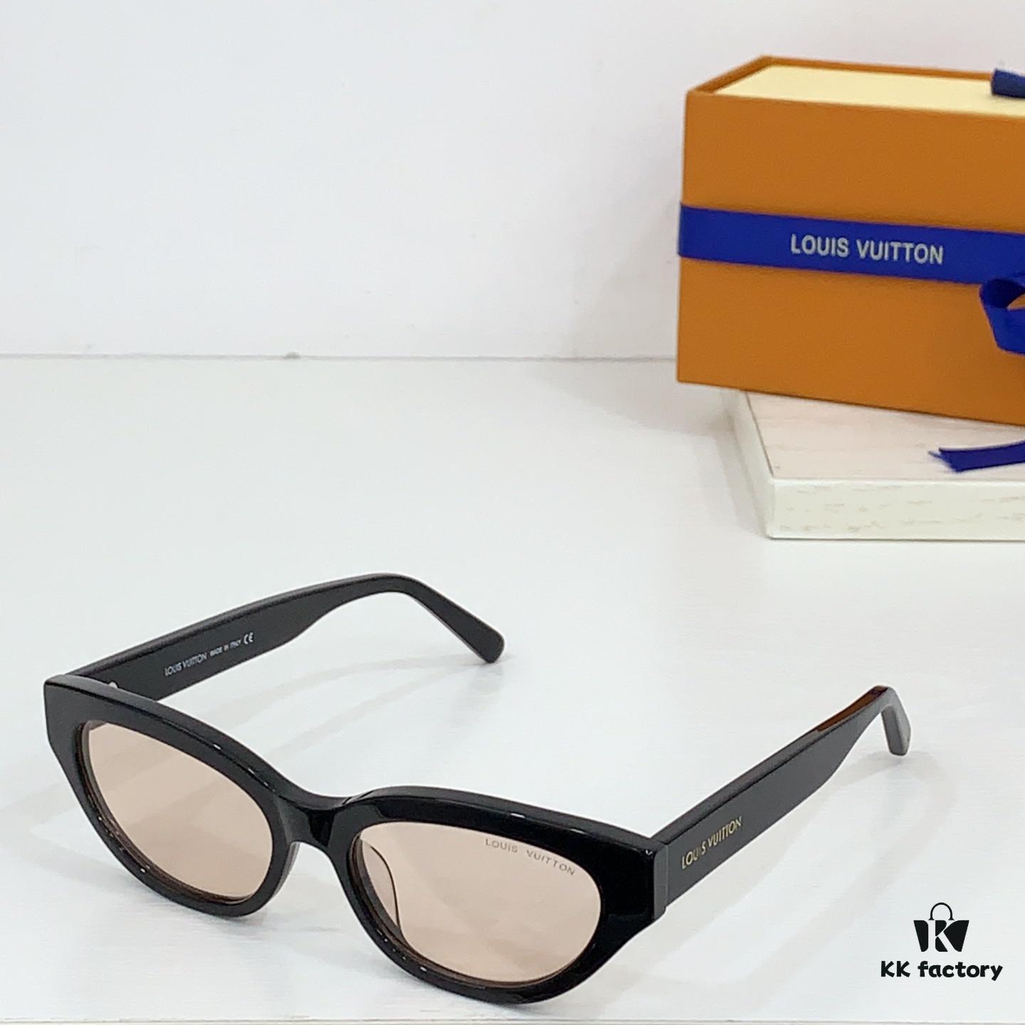 6931af5bccd8ab3d7afa35e1 140 LOUIS VUITTON MODEL Z2481U SIZE 52□18-140 Sunglasses