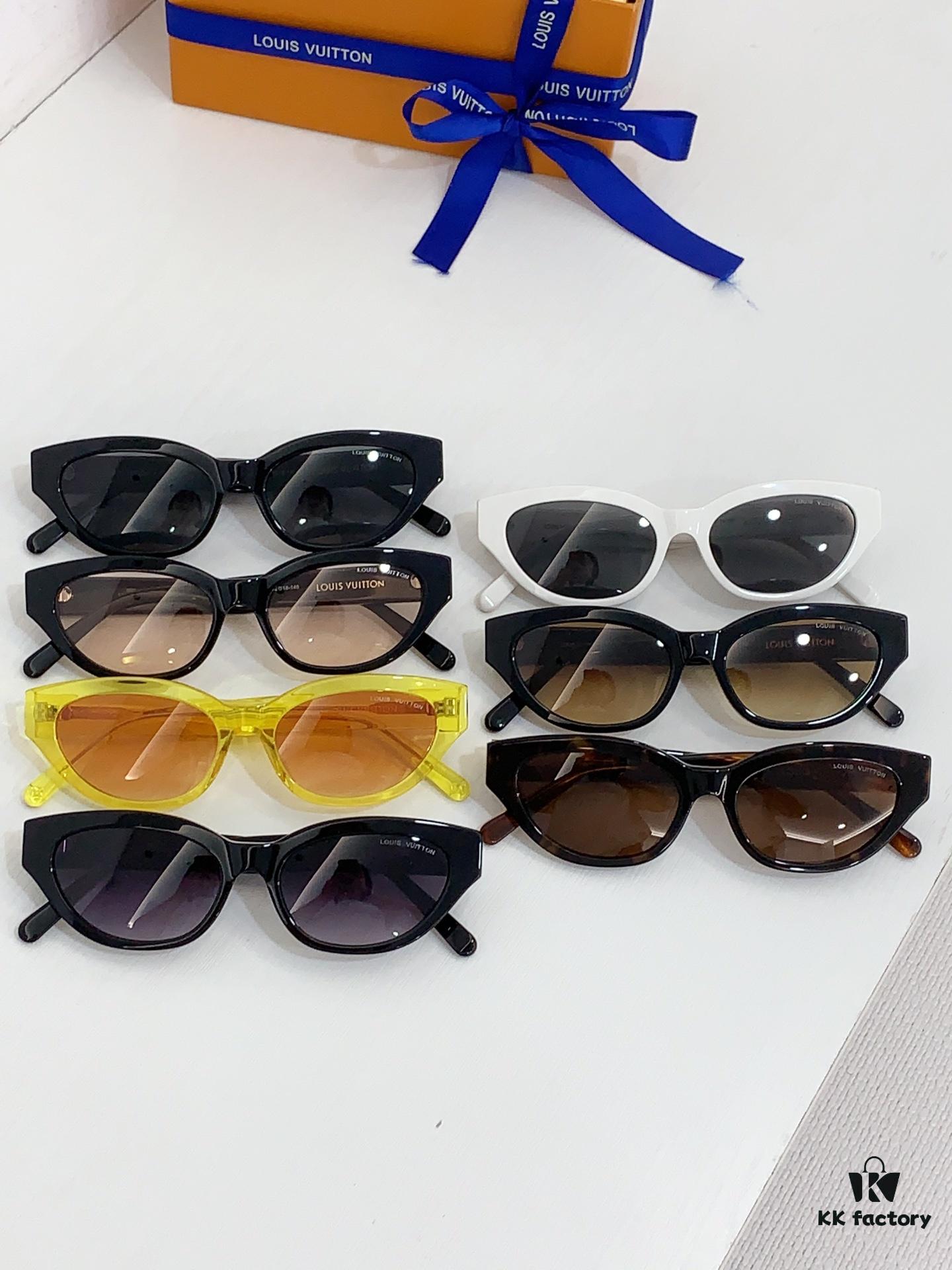 6931af5cccd8ab3d7afa35e8 140 LOUIS VUITTON MODEL Z2481U SIZE 52□18-140 Sunglasses