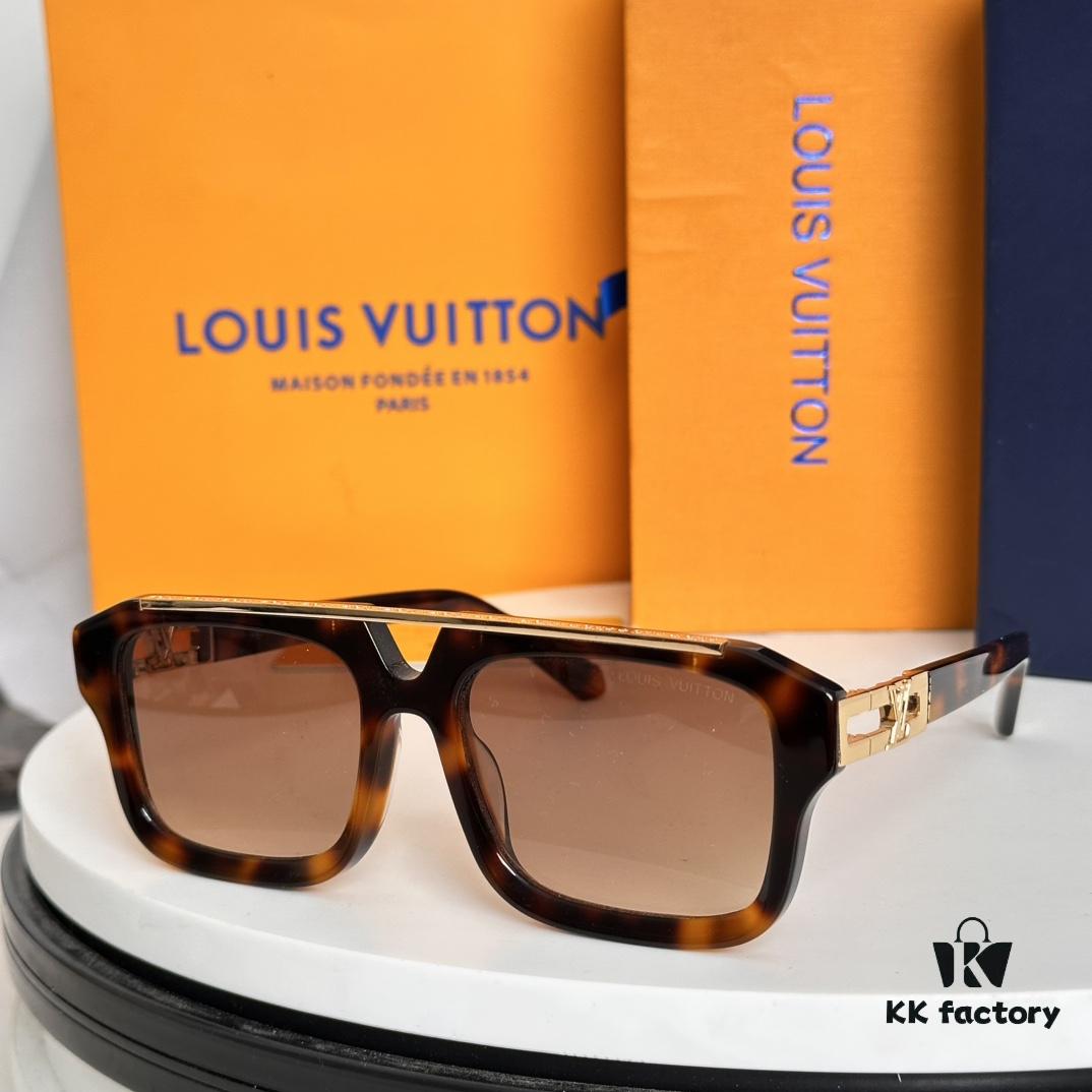 100% Authentic Louis Vuitton Z1801E Sunglasses