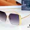 150 Louis Vuitton Model Z1994U Size 57-13-145