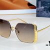 150 Louis Vuitton Model Z1994U Size 57-13-145