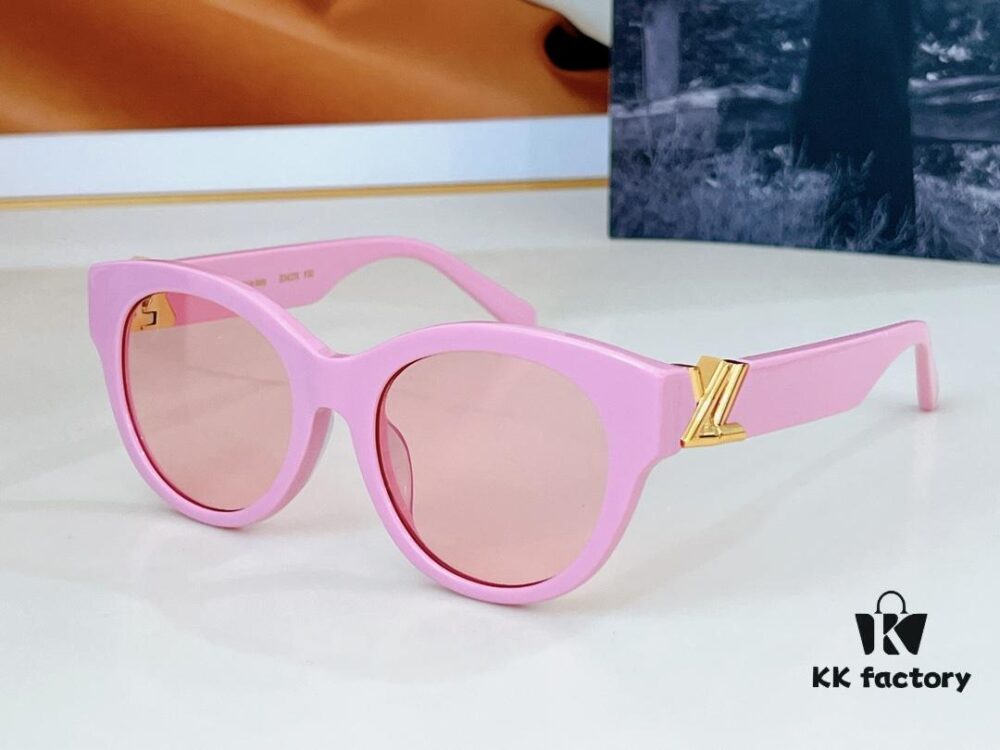 6931af63ccd8ab3d7afa364c 110 LOUIS VUITTON MODEL Z2422 Sunglasses