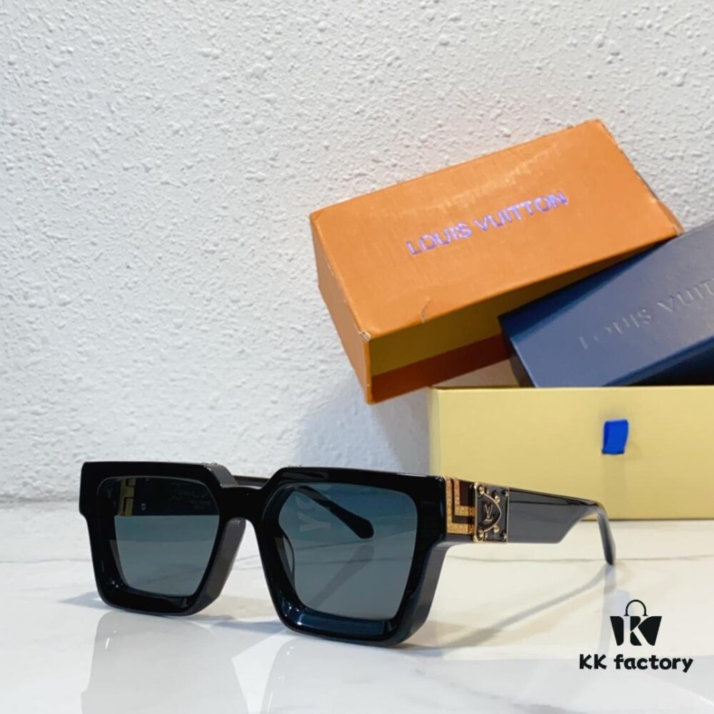 6931af66ccd8ab3d7afa3670 140 LOUIS VUITTON * Z1910E Z1920E Z1940E Z1900E Z1812E (One Color One Model) Premium Quality Luxury Edition Showstopper, True Millionaire's Choice, Rich Golden Logo Threads Embedded in Solid Frame, Sharp Lines and Fine Craftsmanship Create a Distinctly Three-Dimensional Effect, Compact Square Temple with Smooth-Clasping Closure, Oil-Finished Details in Various Tones Highlight the Elegance of Golden Rivets