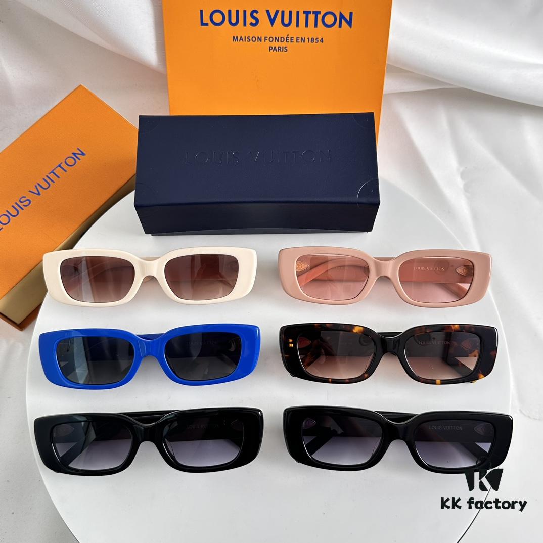 LOUIS VUITTON Z2421W Sunglasses
