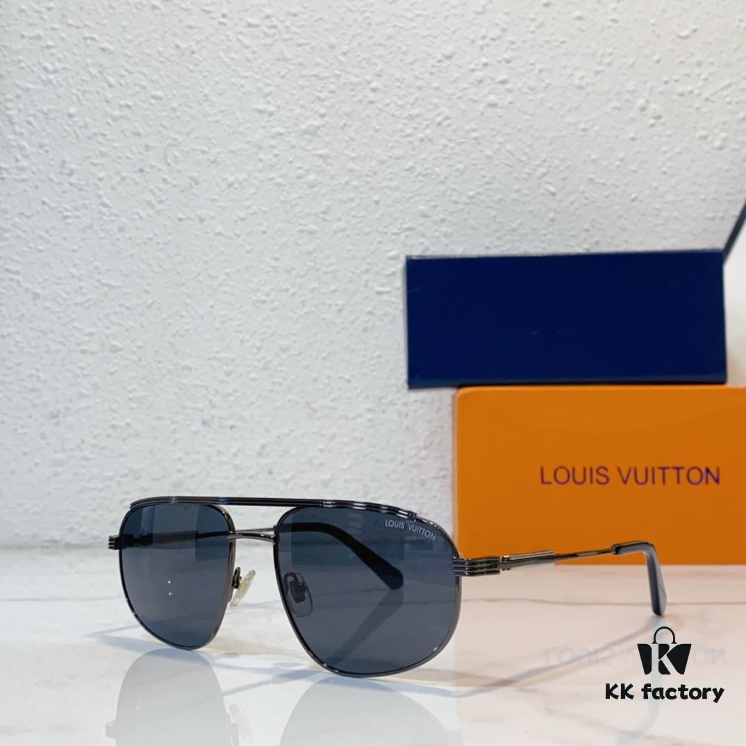 130 Louis Vuitton MOD: Z2274U Size: 57-18-145 Sunglasses