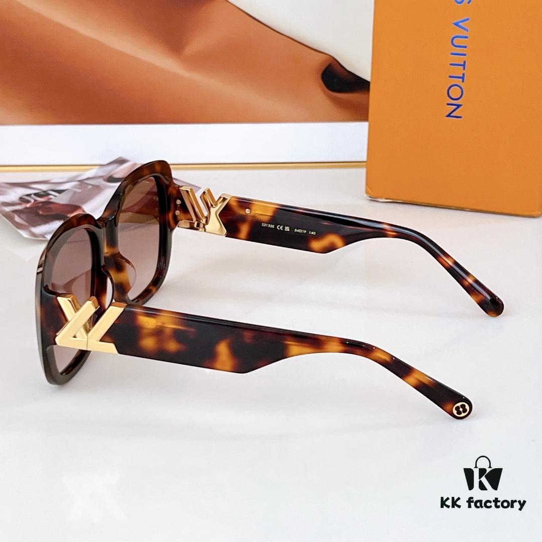 150 LOUIS VUITTON MODEL Z2133E SIZE 54□19-140 Sunglasses