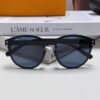 6931af76ccd8ab3d7afa374e LOUIS VUITTON Round Frame Sunglasses with Detailed Design, Original LV Rimless Style, Classic Temple Logo, High-Quality Construction