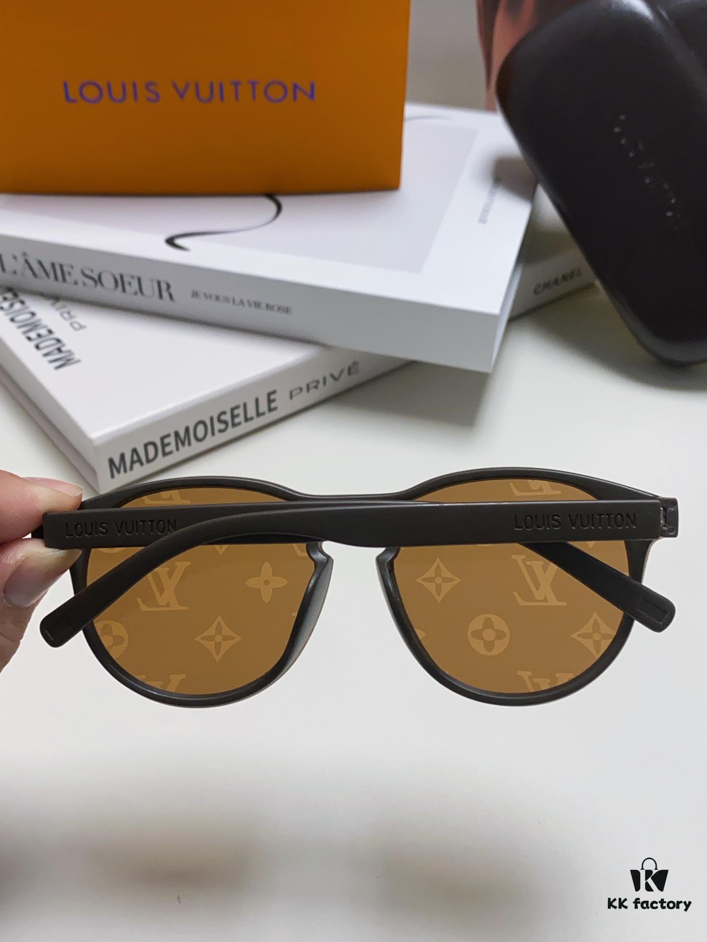 6931af77ccd8ab3d7afa3761 LOUIS VUITTON Round Frame Sunglasses with Detailed Design, Original LV Rimless Style, Classic Temple Logo, High-Quality Fashion Eyewear