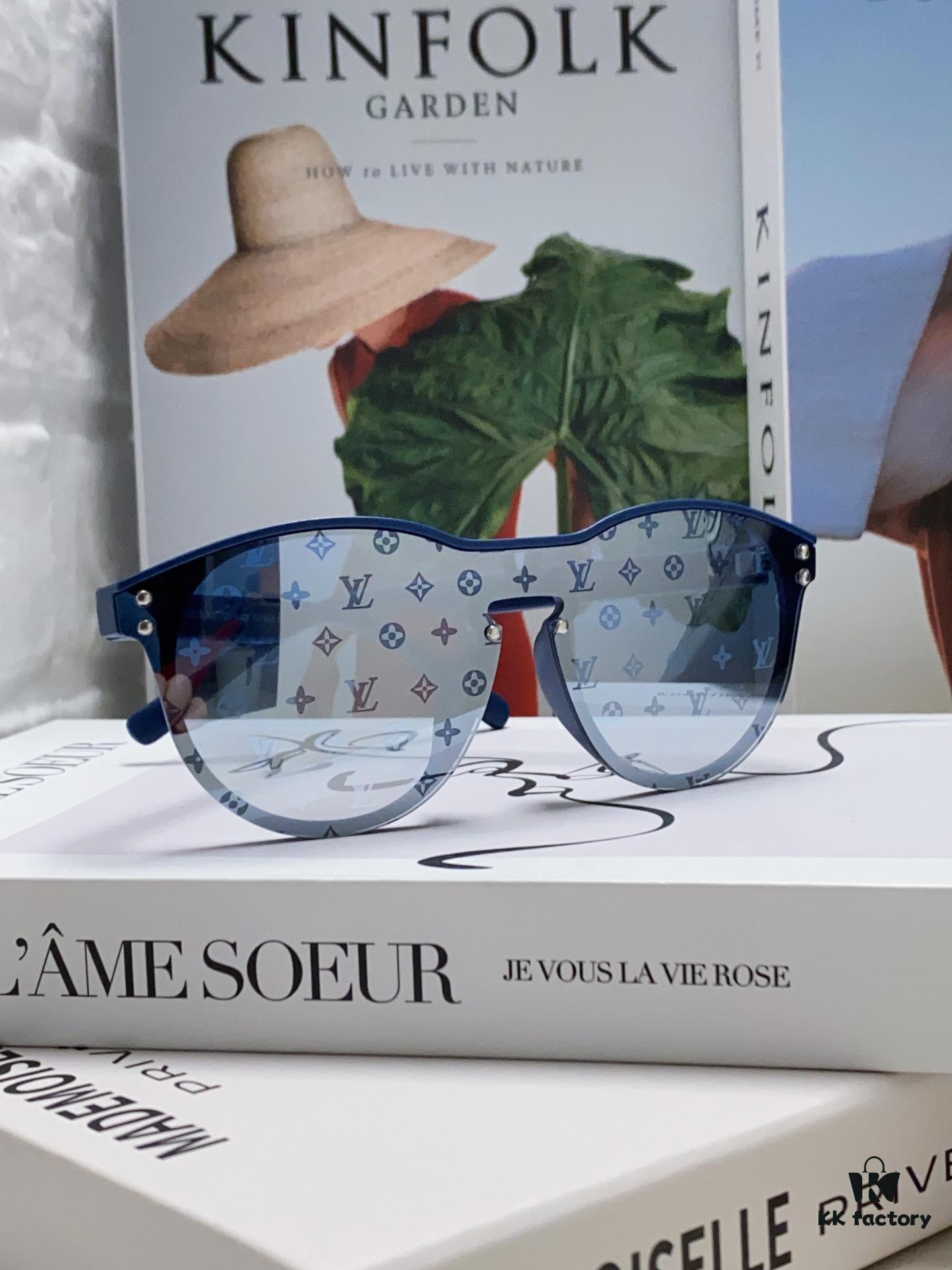 6931af78ccd8ab3d7afa3767 LOUIS VUITTON Round Frame Sunglasses with Detailed Design, Original LV Edgeless Style, Classic Temple Logo, High-Quality Construction