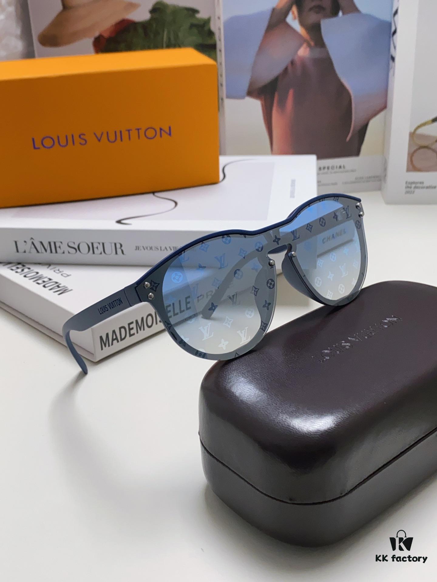 6931af78ccd8ab3d7afa376d LOUIS VUITTON Round Frame Sunglasses with Detailed Design, Original LV Edgeless Style, Classic Temple Logo, High-Quality Construction
