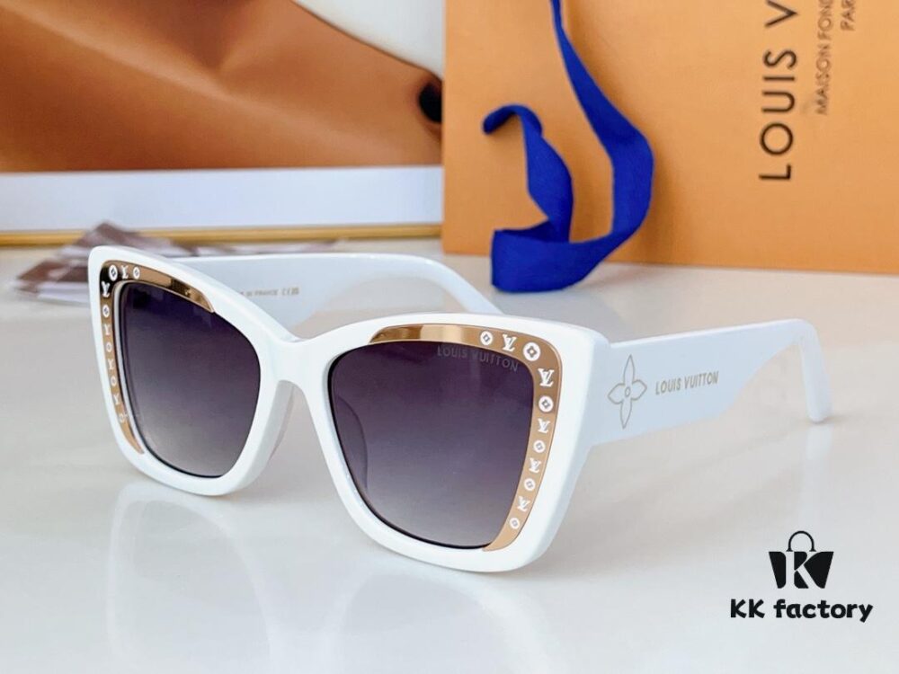 6931af7bccd8ab3d7afa3793 LOUIS VUITTON* Model: Z2007U Size: 56-18-145 Sunglasses