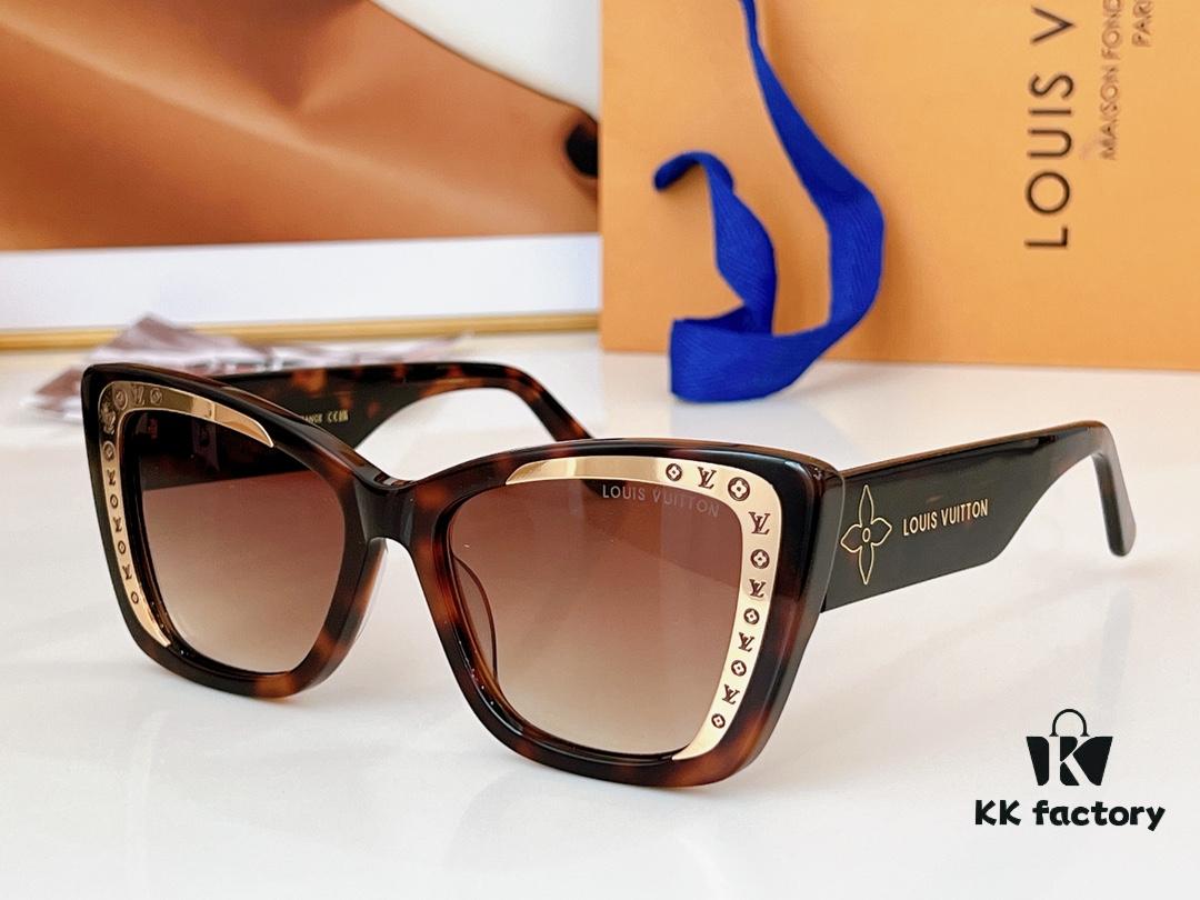 LOUIS VUITTON* Model: Z2007U Size: 56-18-145 Sunglasses