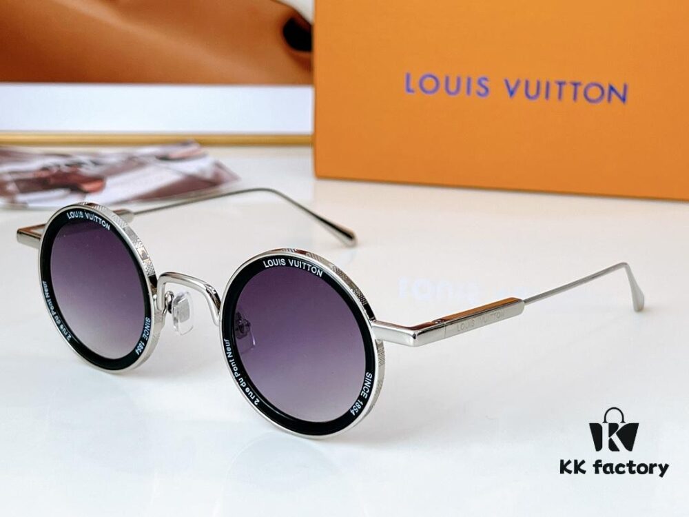 6931af7cccd8ab3d7afa379c LOUIS VUITTON Z2223U Sunglasses