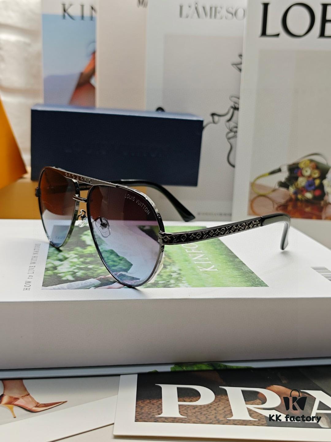 6931af7dccd8ab3d7afa37a9 2024 New Arrival LOUIS VUITTON - LV Frog-Frame Sunglasses, High-Quality Fashion Sunglasses, Universal Fit, Comfortable Wear, Five Colors Available