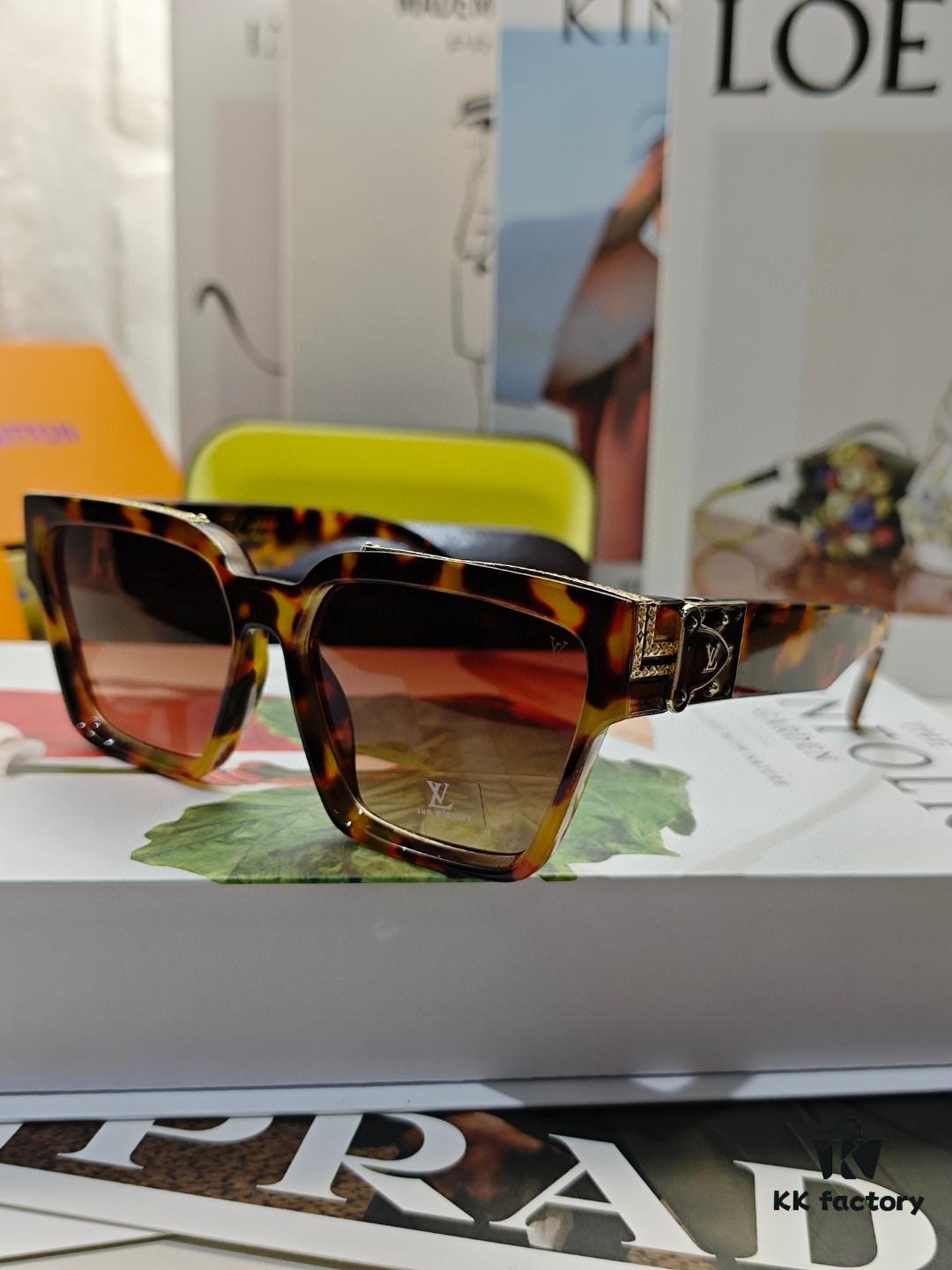 6931af7fccd8ab3d7afa37cd LOUIS VUITTON Original 1:1 Replica Runway Highlight LV Millionaire 6-Color Sunglasses