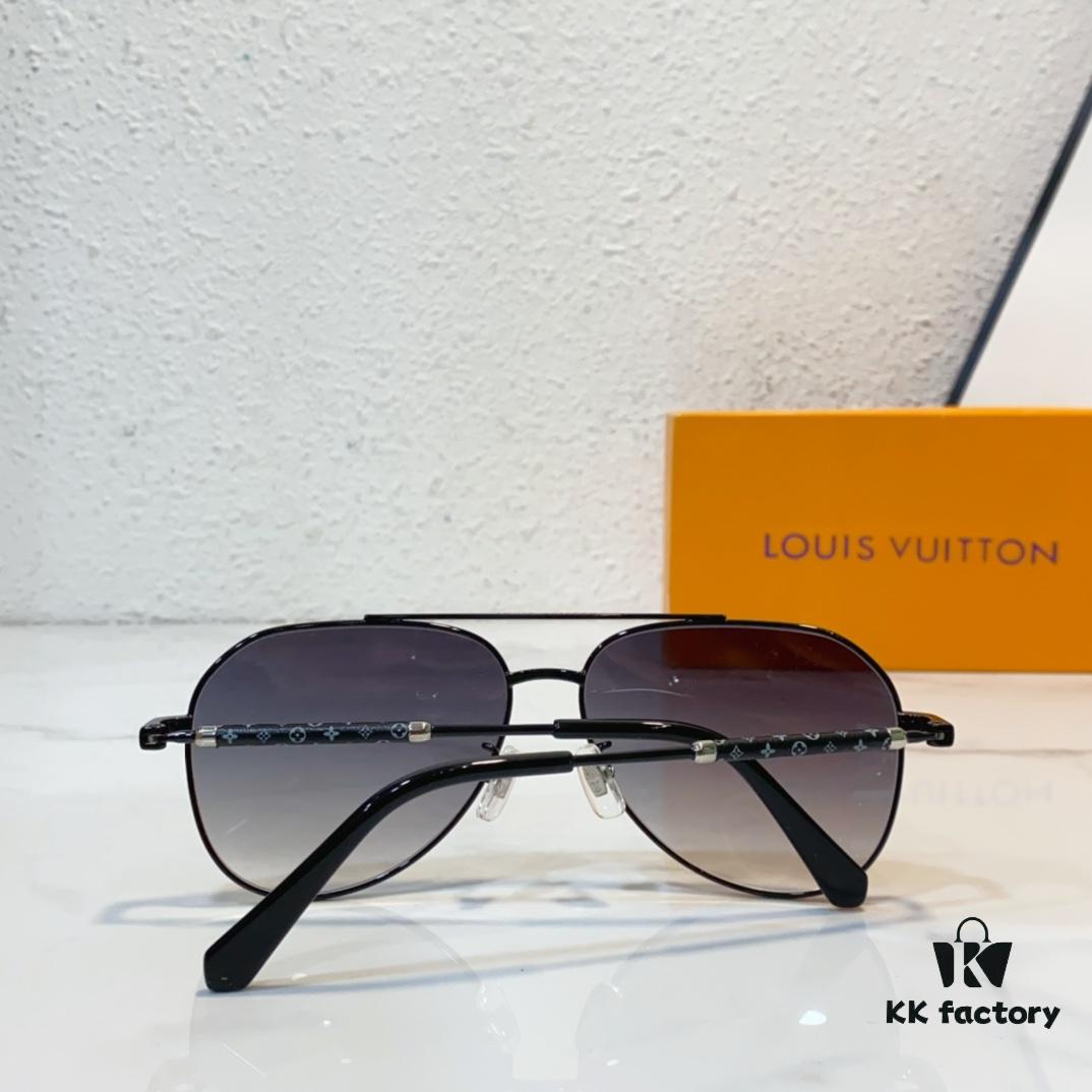 LOUIS VUITTON Model Z1266 Sunglasses Size 61□14-144