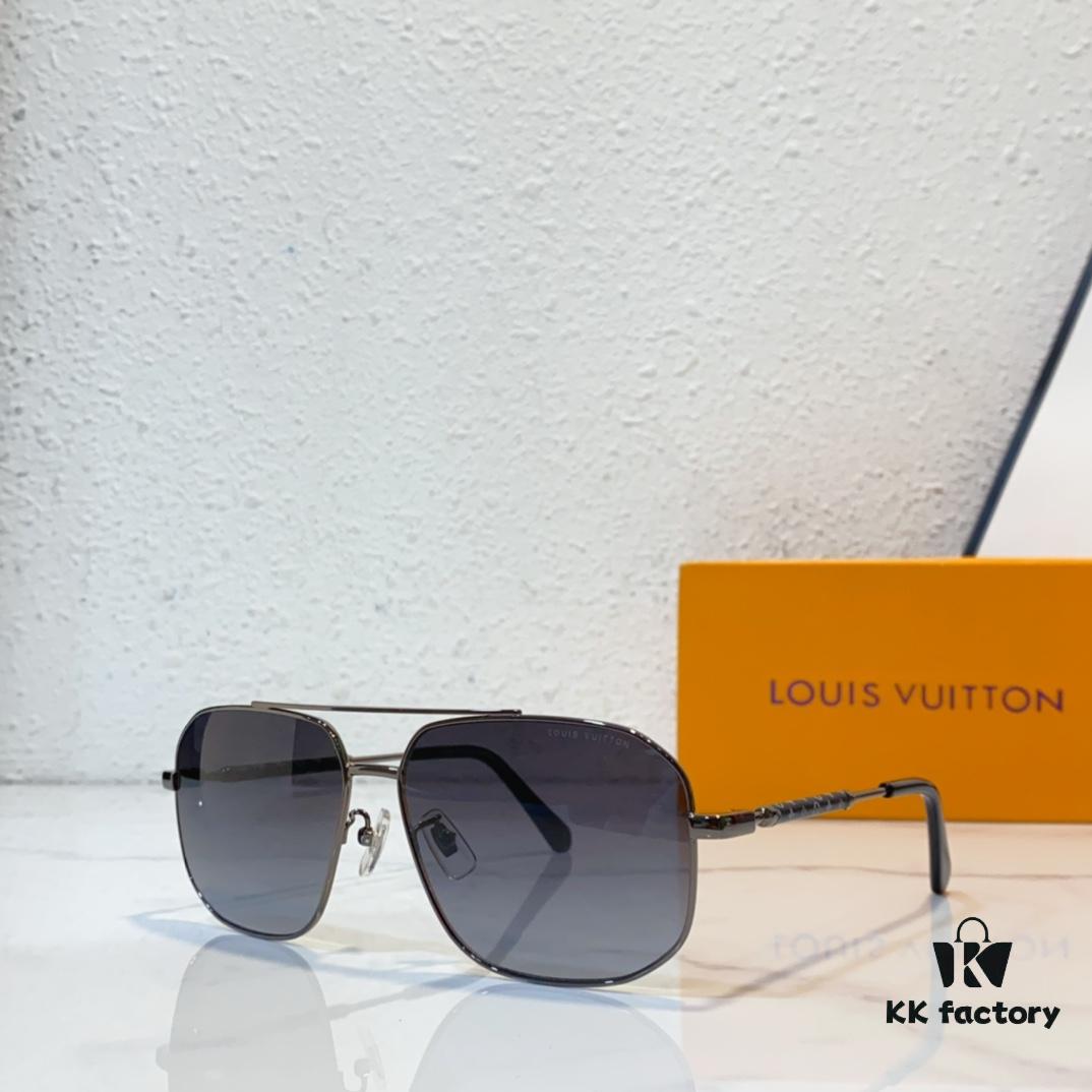 LOUIS VUITTON Model Z1267 Sunglasses