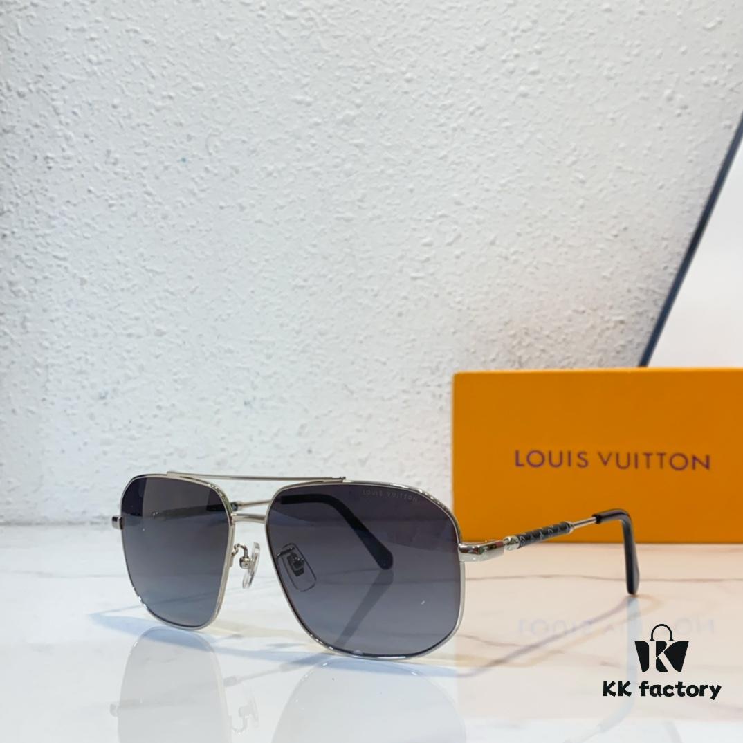 LOUIS VUITTON Model Z1267 Sunglasses