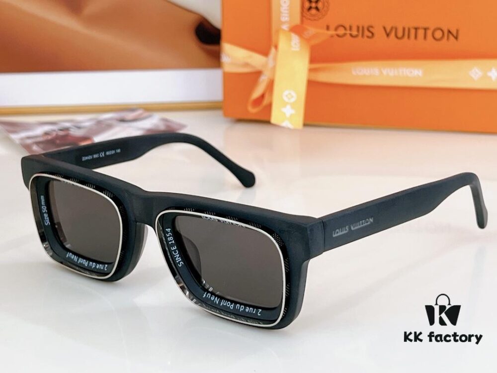 6931af84ccd8ab3d7afa381b Louis Vuitton Sunglasses