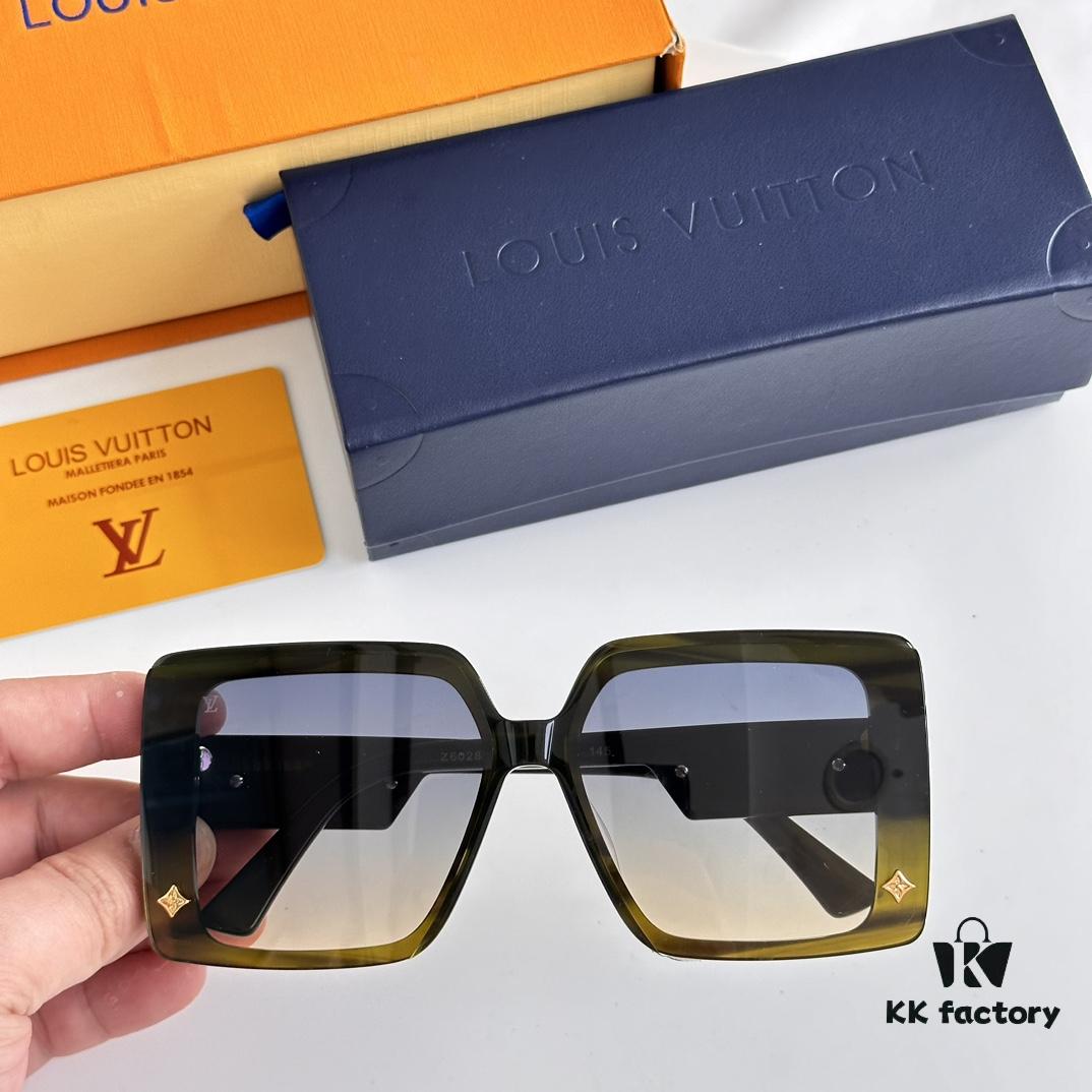 6931af8accd8ab3d7afa3866 LOUIS VUITTON New Arrival Z6028E Square Frame Sunglasses